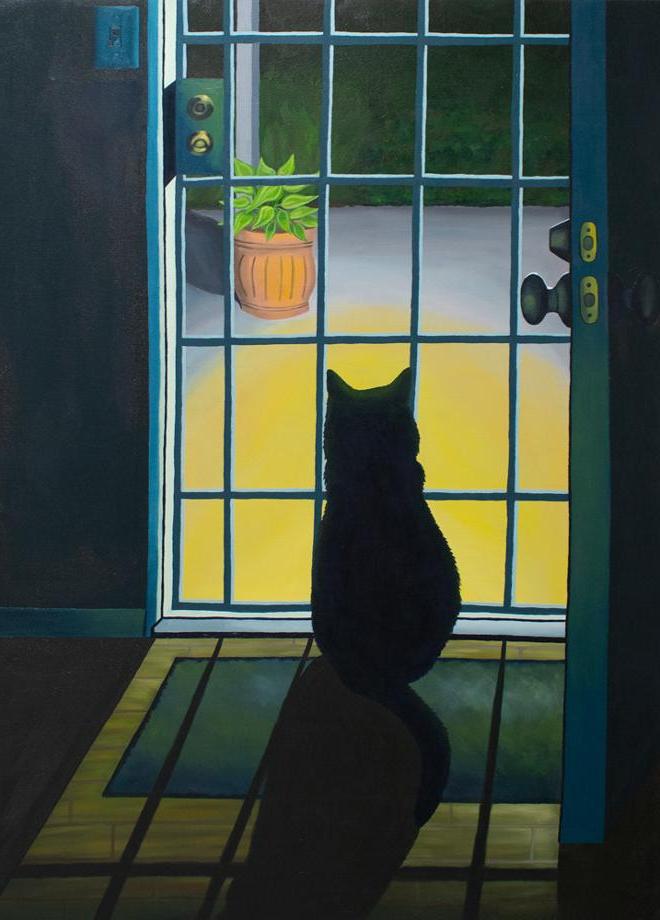 这幅画描绘了一只猫晚上坐在玻璃门前向外看. 这只猫看起来像一个深蓝色的剪影，在木地板和门垫上有一个长长的影子. 在玻璃门的另一边, 有一盏黄色的灯照亮了混凝土门廊和一棵小植物. 